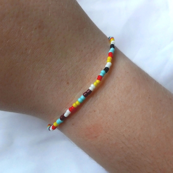 Spongebob & Patrick Bracelet Set!! - Picture 2 of 3